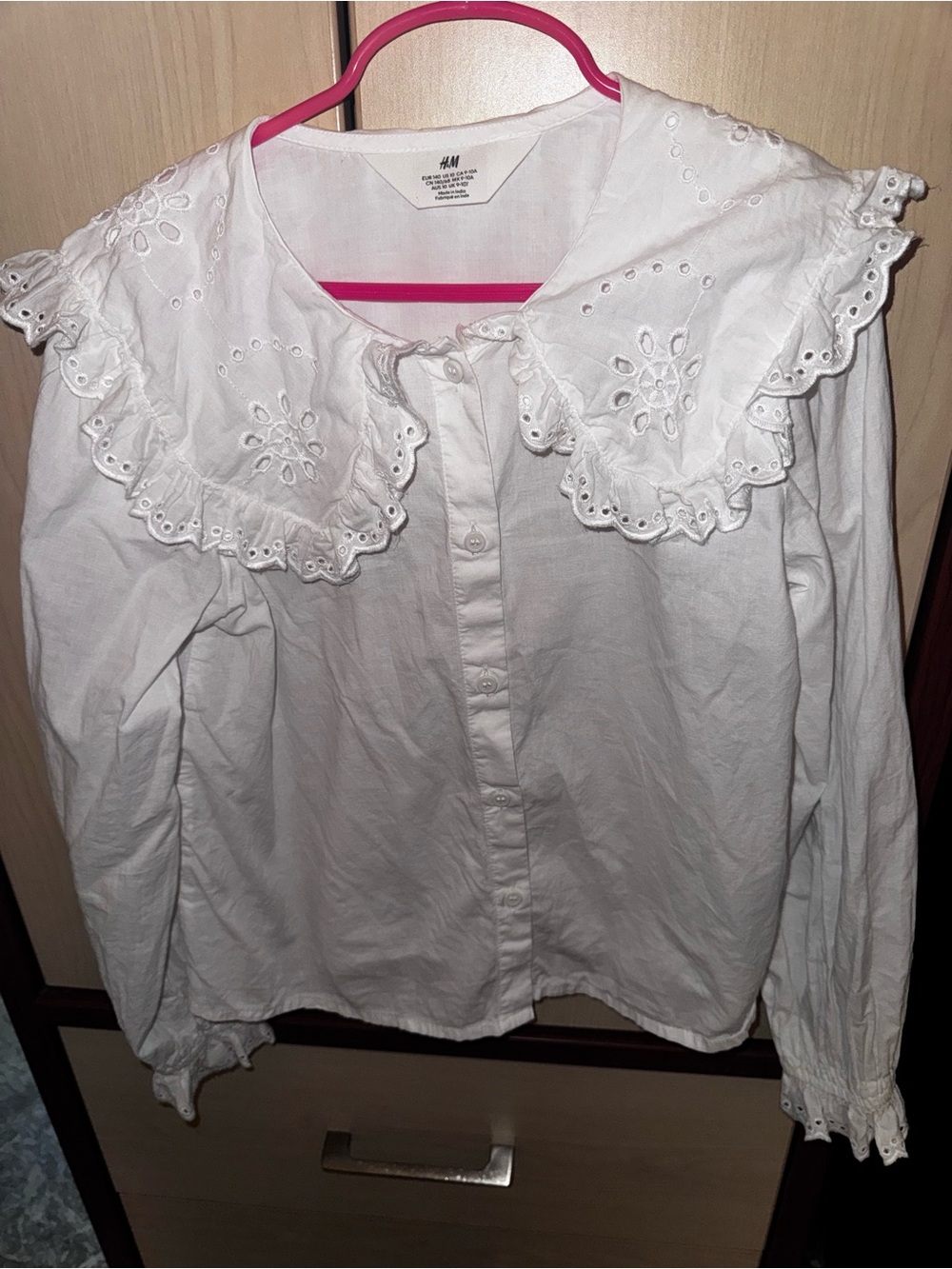 H&M Girls White Eyelet Embroidered Ruffle Collar Blouse Size 9-10